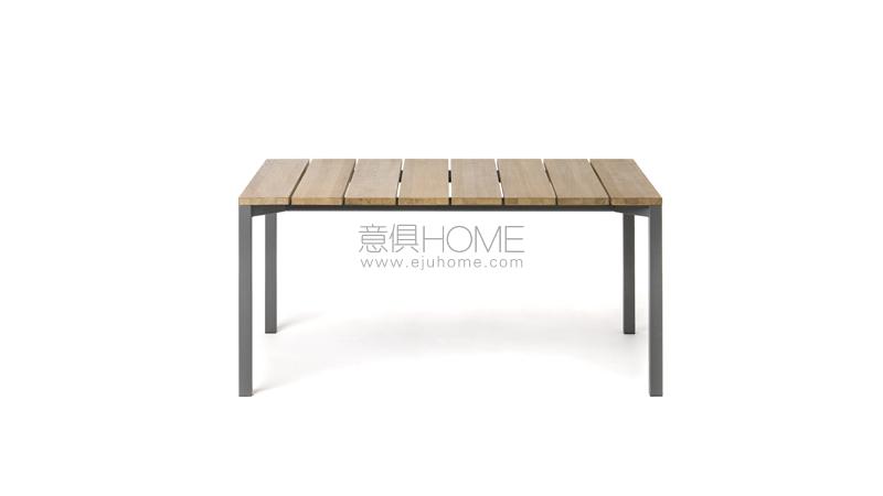 LIGHT PIER 015 table 餐桌