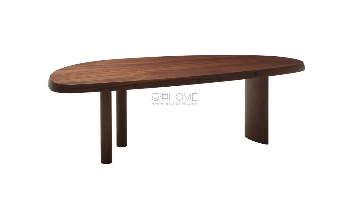 525 TABLE EN FORME LIBRE书桌