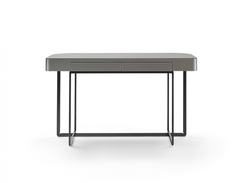 Mood-Marmaduke书桌