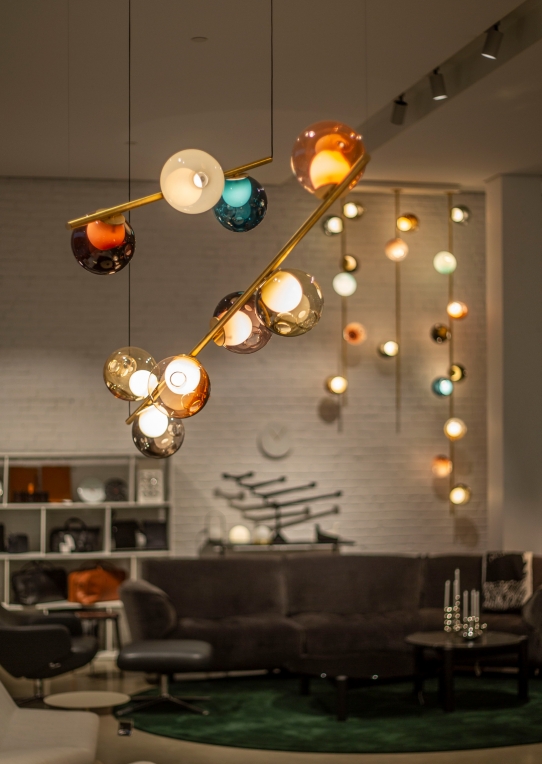 28-28 STEM -SUSPENDED 吊灯