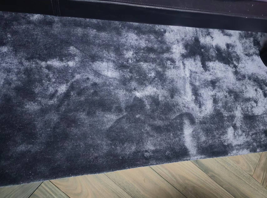 HENGEPatch Silk Rug地毯